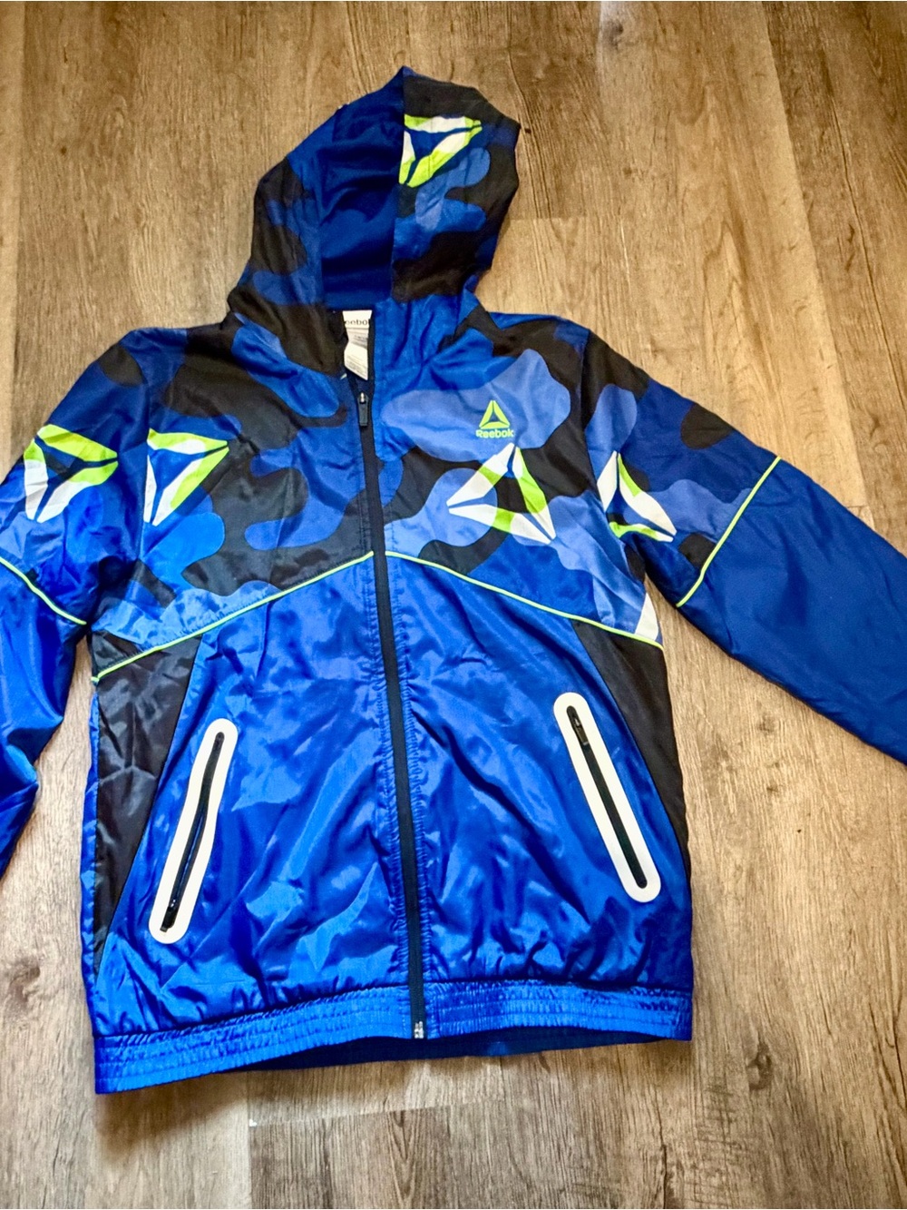 Reebok Boys’ Youth XL 14/16 Blue Camo Neon Hooded Windbreaker Jacket - Picture 2 of 5